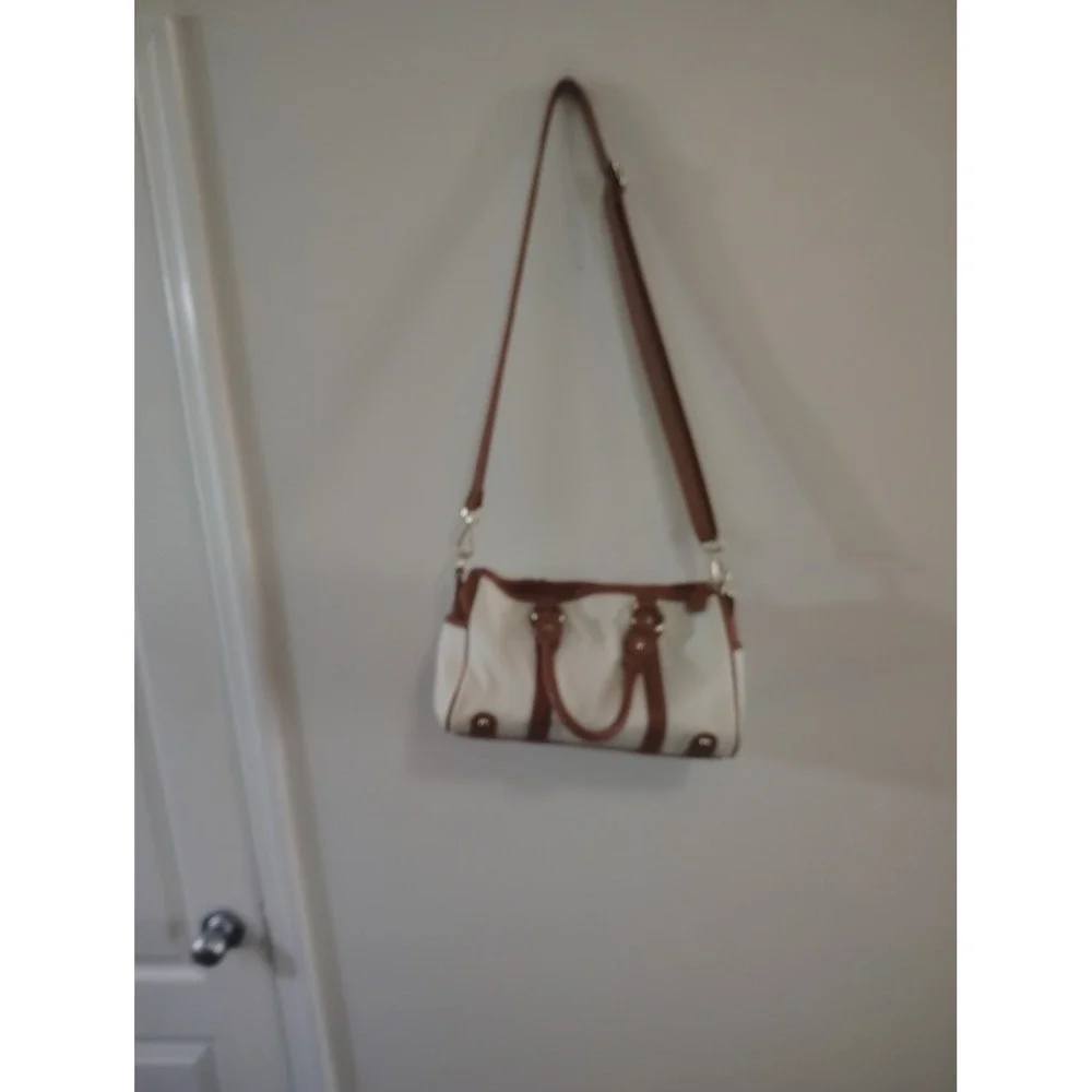 Jose Hess Cream Tan Pebbled Faux Leather Satchel Crossbody Bag‎ Gold Hardware